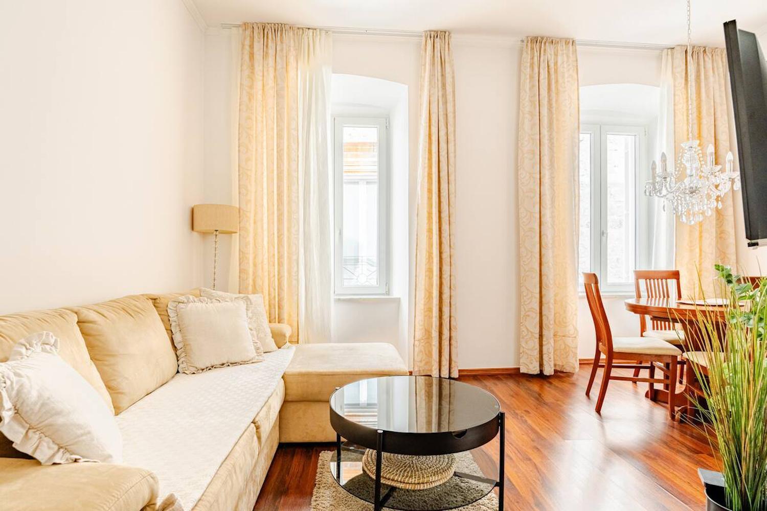 Apartment La Petite ดูบรอฟนิก ภายนอก รูปภาพ